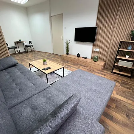Apartament Mickitos